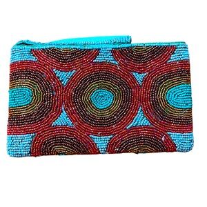 Beaded medium size wristlet with zipper closure